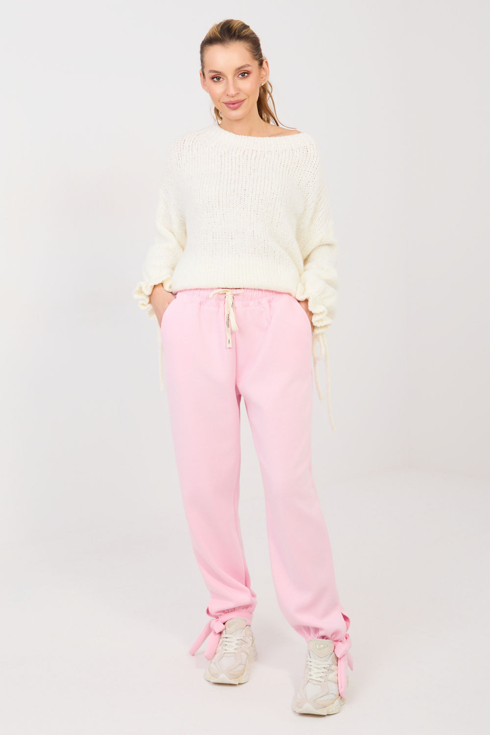 Spodnie Dresowe Model MI-SP-P6845.68 Light Pink - Italy Moda
