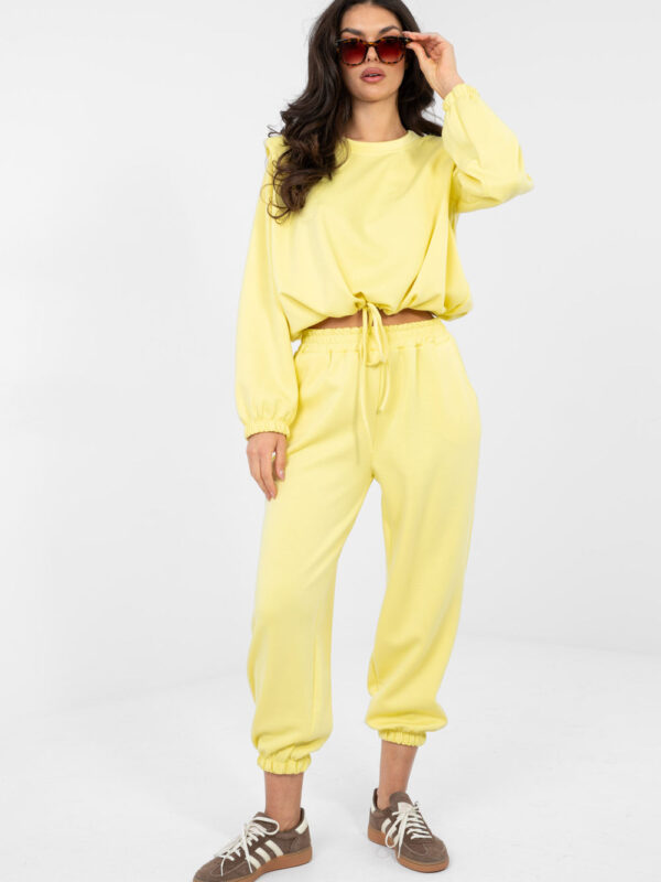 Spodnie Komplet Model IT-KMPL-10020.67 Light Yellow - Rue Paris