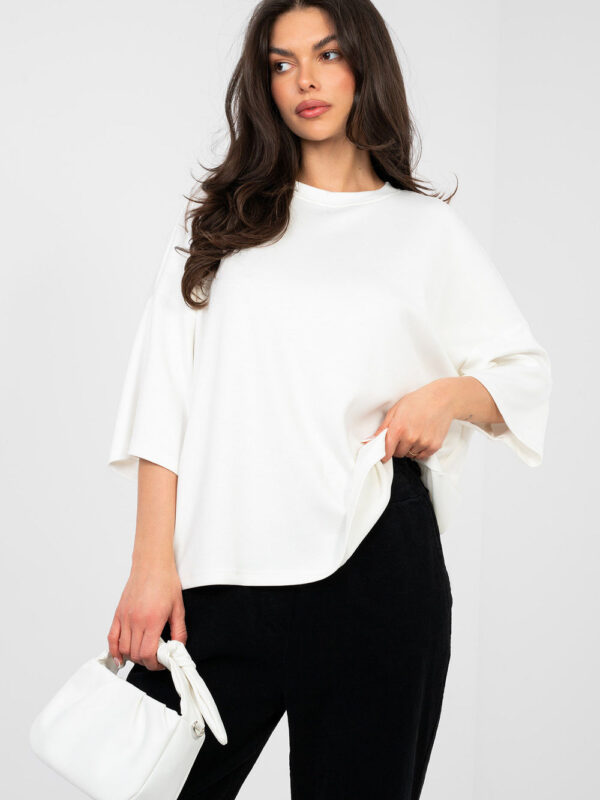 Bluzka Model RV-BZ-A1188.63 White - Rue Paris