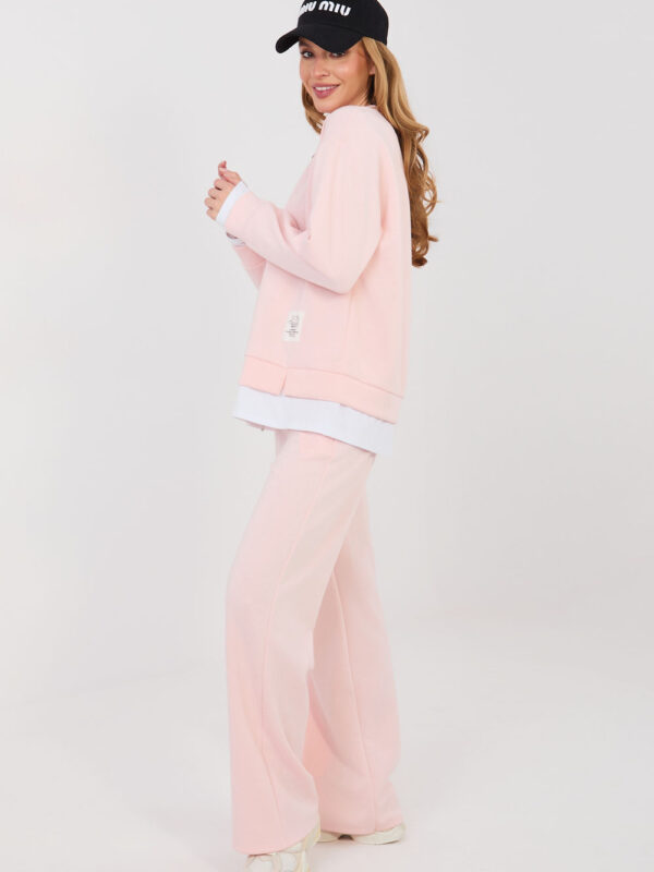 Spodnie Komplet Model IT-KMPL-22230.18 Light Pink - Rue Paris