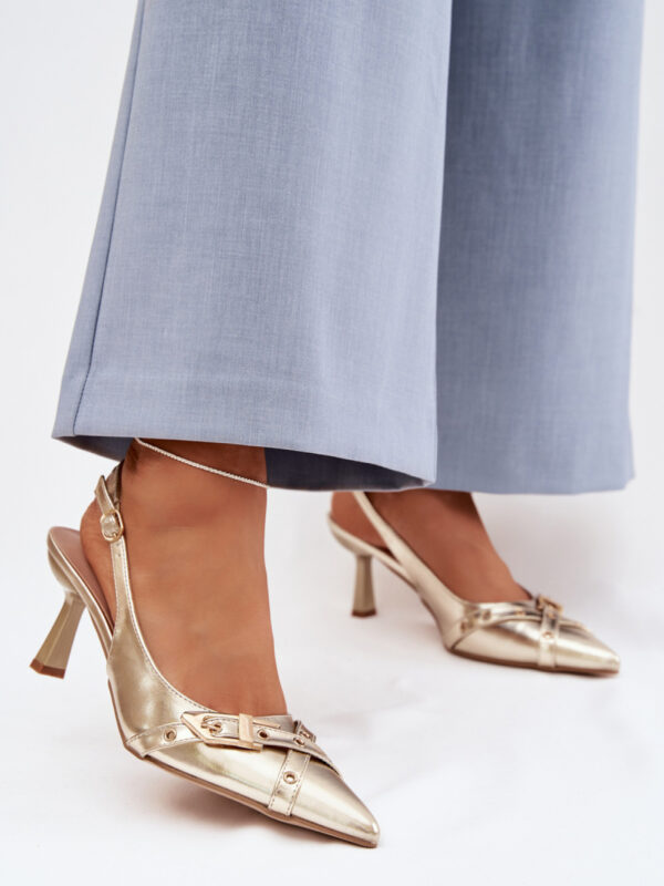 Sandały Model Parina 6338 Gold - Step in style