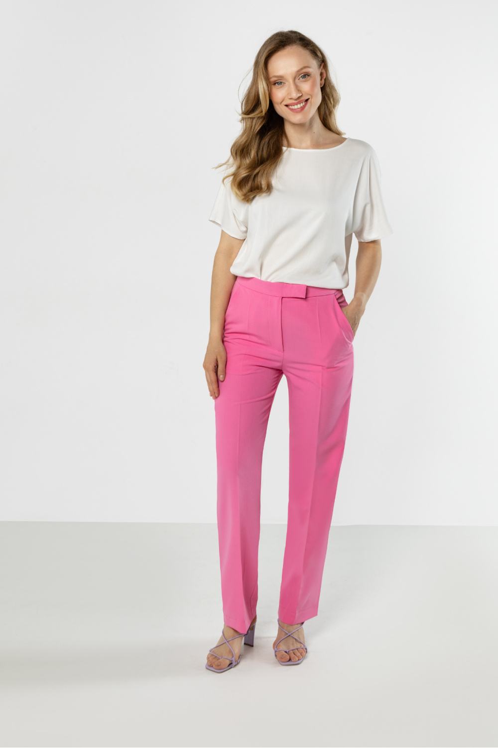 Spodnie Damskie Model A766 Pink - awama