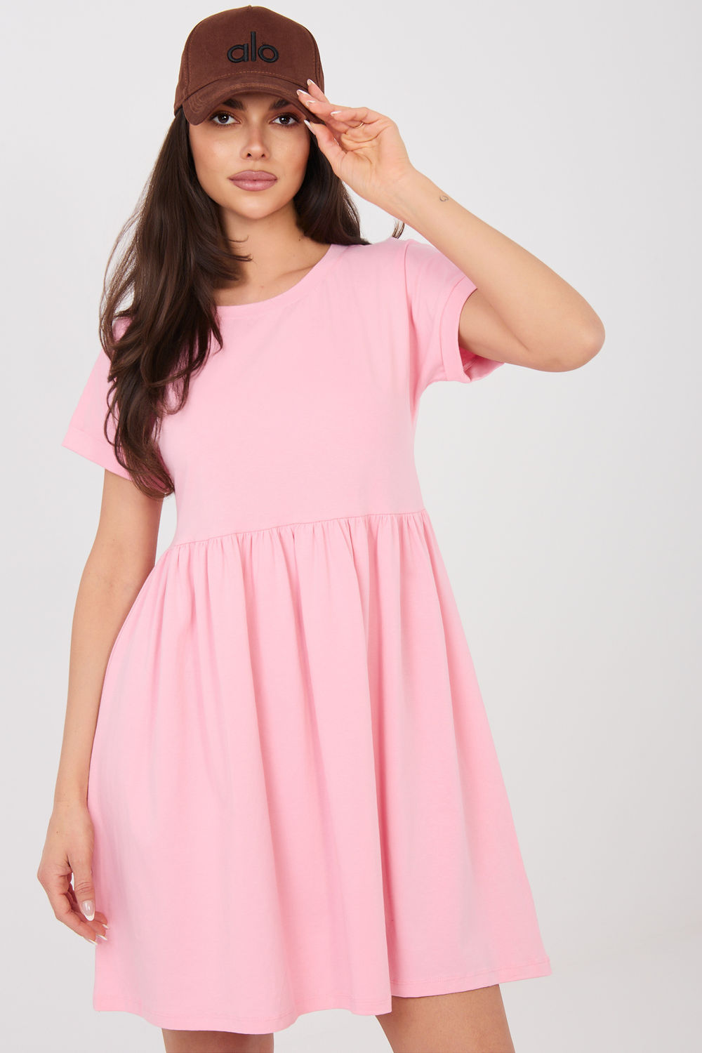 Sukienka Model RV-SK-5672.03P Light Pink - Rue Paris