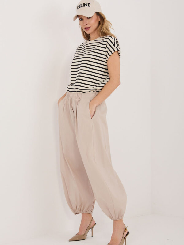 Spodnie Damskie Model IT-SP-FL10309.60 Beige - Rue Paris