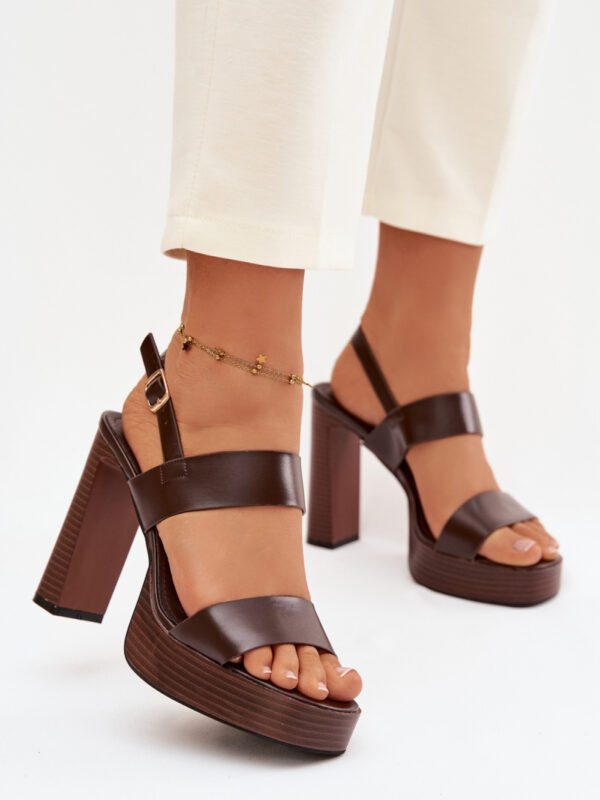 Sandały Model Hanelia P-1496 Czekolada - Step in style