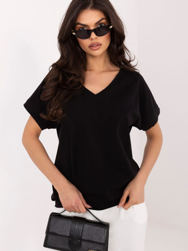 Bluzka Model RV-BZ-A1321.91 Black - Rue Paris