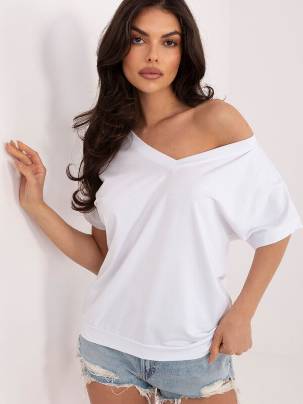 Bluzka Model RV-BZ-A1321.91 White - Rue Paris