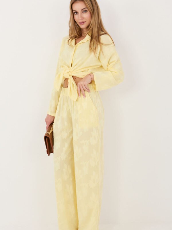 Spodnie Komplet Model IT-KMPL-10127.60 Light Yellow - Rue Paris