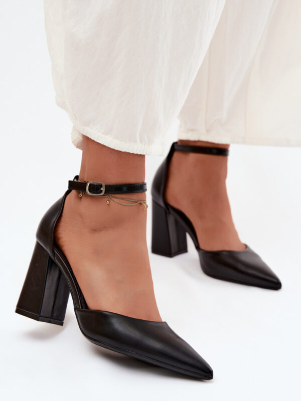 Czółenka Model Selvra 8707 Black Skóra - Step in style