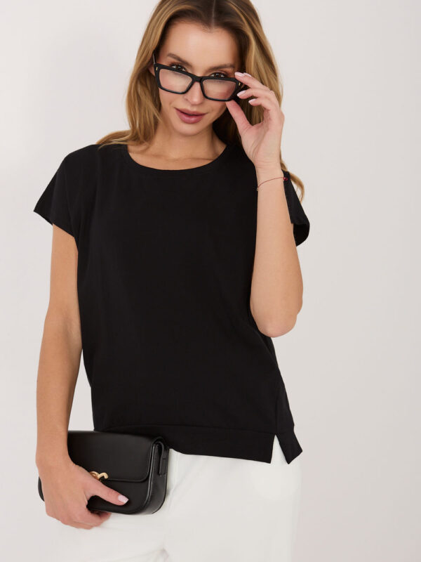 Bluzka Model RV-BZ-8837.67 Black - Rue Paris