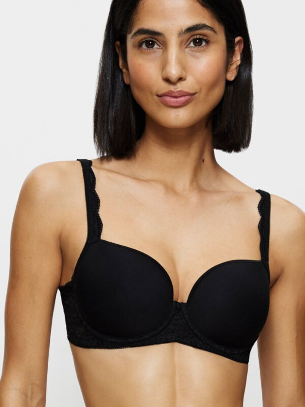Biustonosz push up Biustonosz typu spacer Model Amourette WP 10214770-0004 190286 Black - Triumph