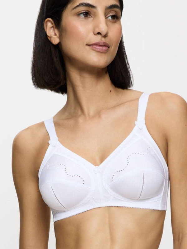 Biustonosz Soft Model Doreen Plus Cotton 01 N 10004928 38034 White - Triumph