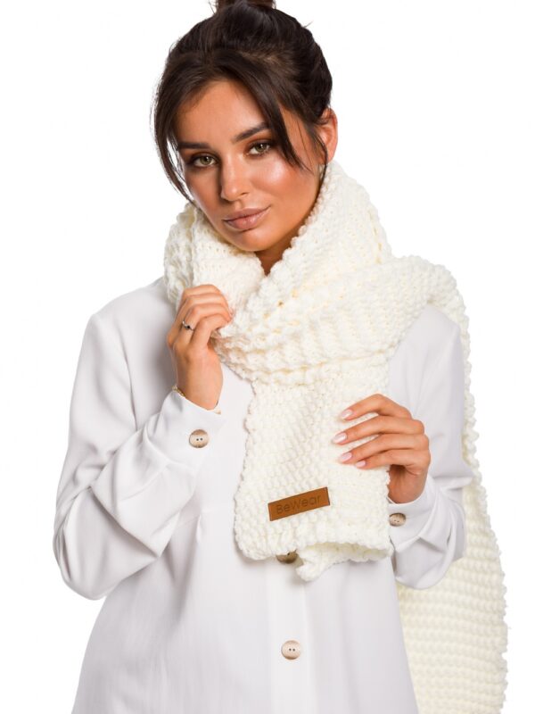 Szalik Model BK041 Ecru - BE Knit