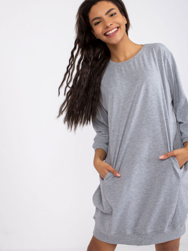 Sukienka Model RV-SK-6839.95 Grey - Relevance