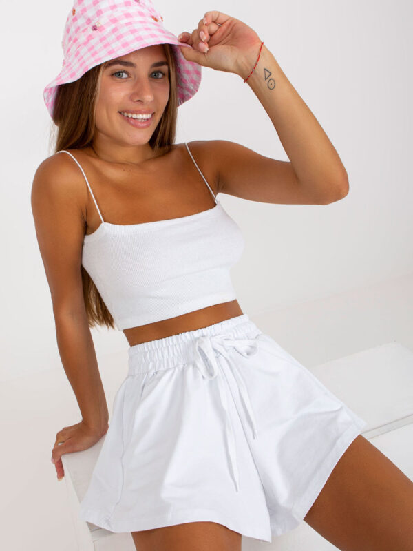 Szorty Damskie Model RV-SN-8069.12P White - Rue Paris