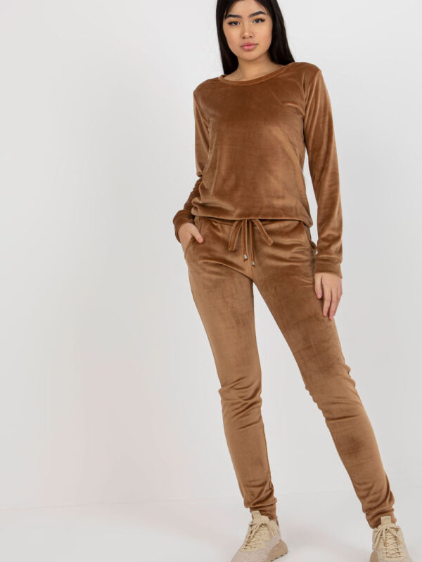 Spodnie Komplet Model RV-KMPL-6083.05 Camel - Rue Paris