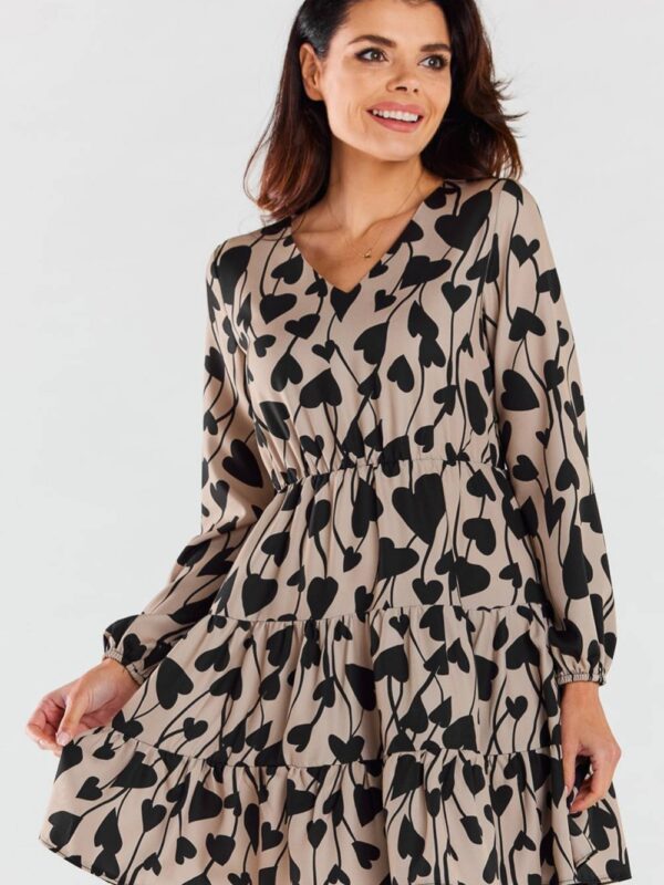 Sukienka Model A470 Beige/Black Hearts - awama