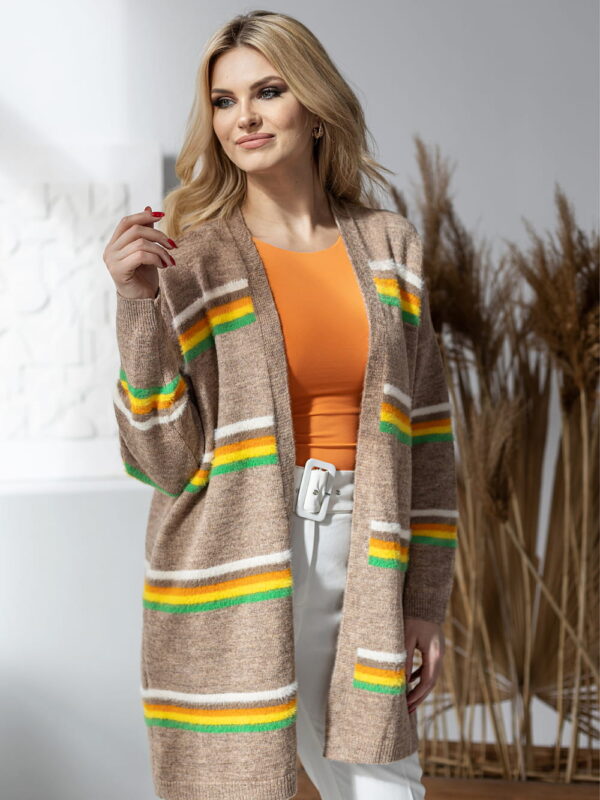 Sweter Kardigan Model 30090 Cappuccino - PeeKaBoo