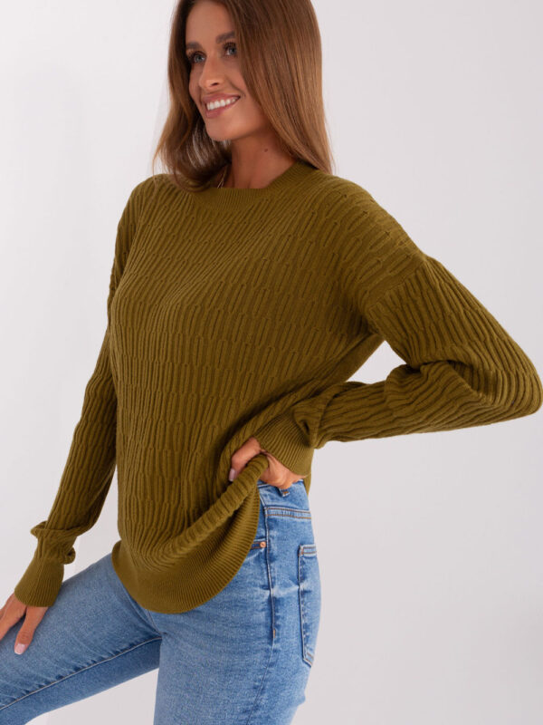 Sweter Damski Model AT-SW-2338.14P Oliwka - AT