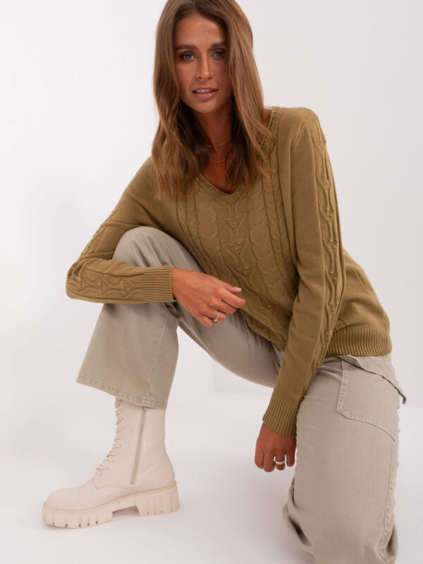 Sweter Damski Model AT-SW-2329.98P Oliwka - AT